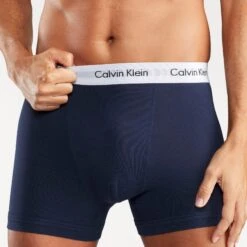 Calvin Klein Underwear Boxer (3-St) Mit Logoschriftzug Am Bund 13 Calvin Klein Underwear Boxer (3-St) Mit Logoschriftzug Am Bund -Zimmerli Geschäft 5f268828 996a 5559 8a79 6ee08db4e0de scaled