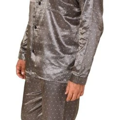 Normann Pyjama Edler Herren Satin Pyjama, Durchknöpfbarer Schlafanzug In Minimal-Optik 9 Normann Pyjama Edler Herren Satin Pyjama, Durchknöpfbarer Schlafanzug In Minimal-Optik -Zimmerli Geschäft 8586699e 6878 506e 8ccc 6edd7acb8d71 scaled