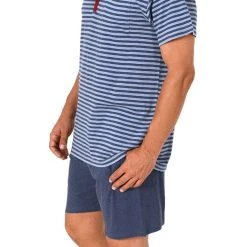 Normann Pyjama Herren Schlafanzug Kurzarm Shorty Pyjama In Toller Streifenoptik - 122 105 90 775 11 Normann Pyjama Herren Schlafanzug Kurzarm Shorty Pyjama In Toller Streifenoptik - 122 105 90 775 -Zimmerli Geschäft f92d6459 a5ea 54da 9c9b 7445ef1ffacb scaled
